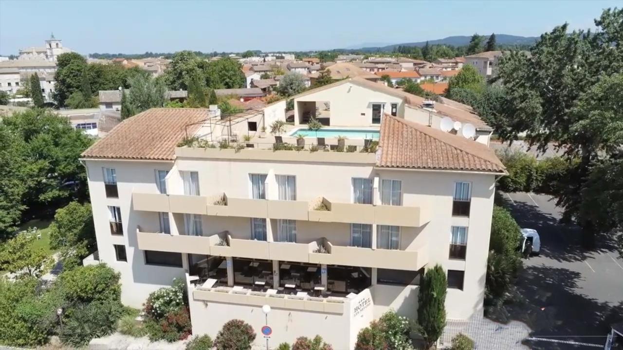 Hotel Les Nevons LʼIsle-sur-la-Sorgue Εξωτερικό φωτογραφία